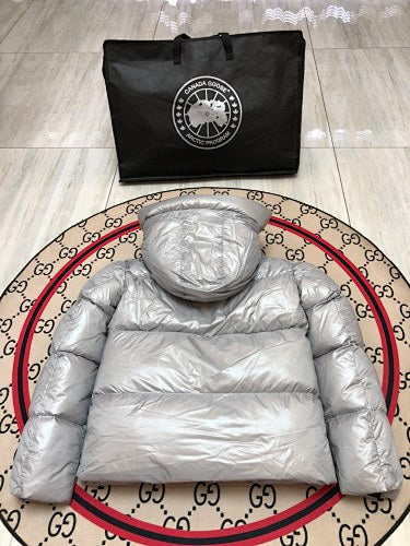 Canada Goose Crofton Hooded Down Jacket – Silver
